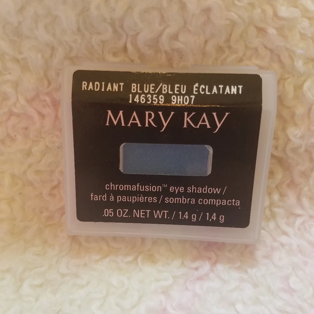 Radiant Blue Mary Kay Mineral Powder Eyeshadow Metal Casing Magnetic Makeup
